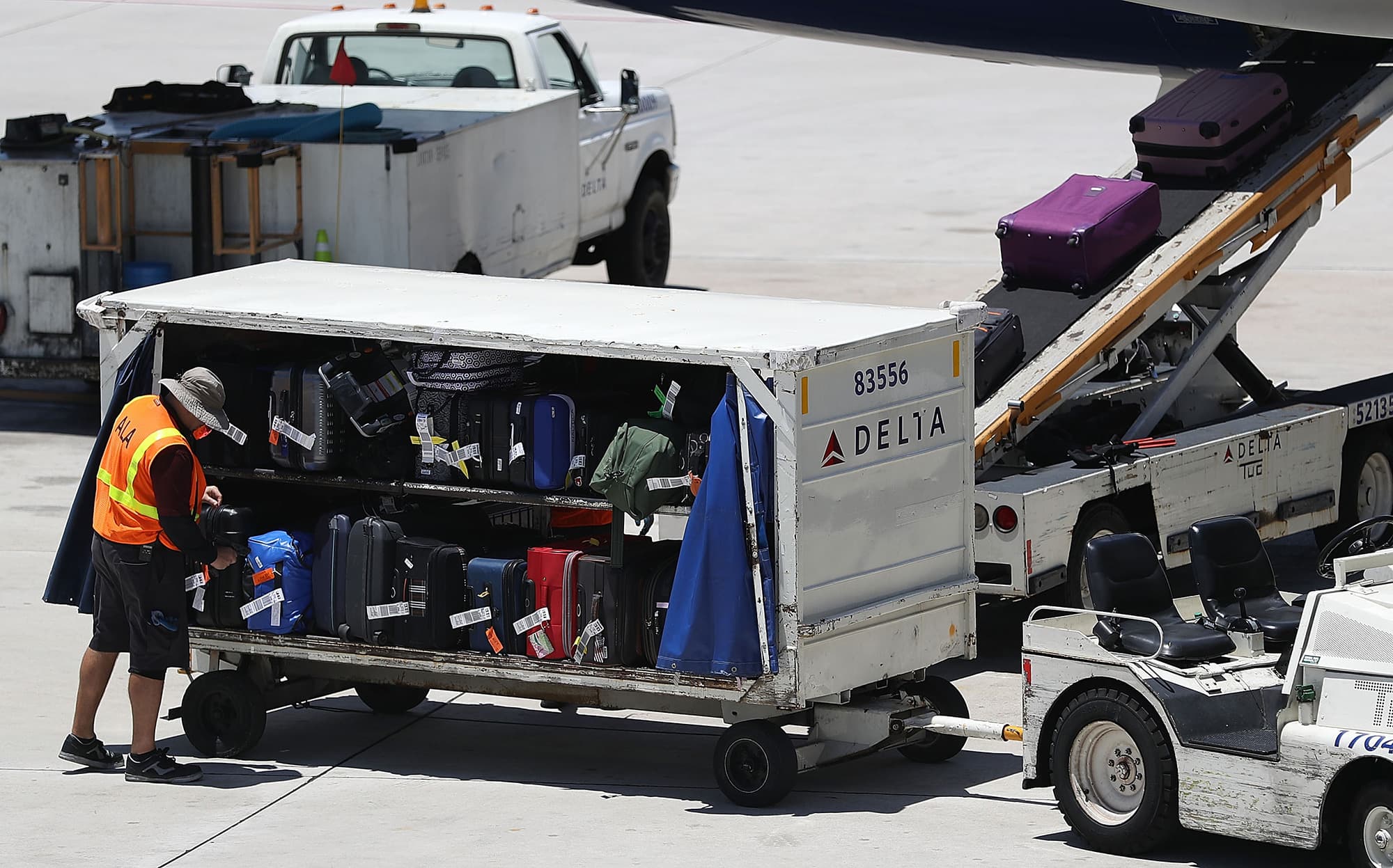 Delta Airlines military baggage