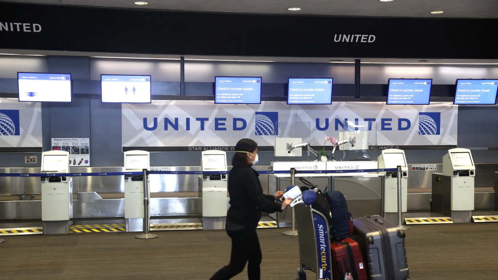 United airlines military discount counter